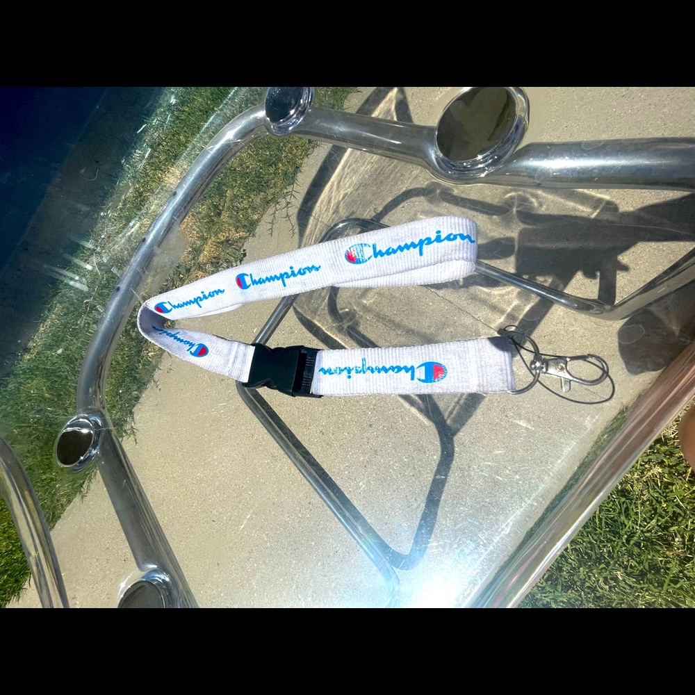 White champion Lanyard